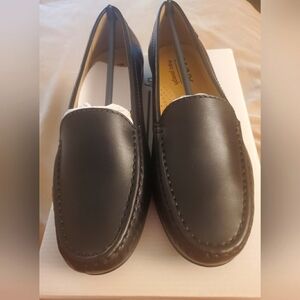 Shoes (Loafers) size 8 black.